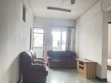 诚德大厦 送车位 包税费 急售 南向 中层 价格可谈