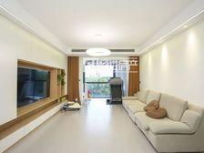 送精装!宝龙商圈!着急出售!南北通精装未住