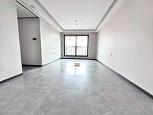 万科城九期精装修现房地暖三房,全新未入住,随时看房业主急售