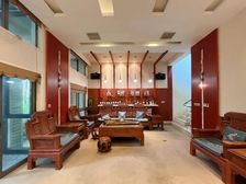 业主诚心出售,产权清晰证在手,交易方便.