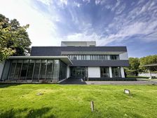 (沁风新出!!)急!!(业主转商急售)(低于市场价600W)