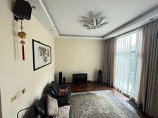 主营漓江下叠小区中心位置 业主移民诚售 看房方便 送车位