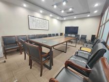 西四环玉泉路长安街燕保玉泉大厦 265平 精装修可注册