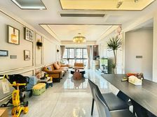 盛世华城 3室2厅2卫 豪华装修 103万元