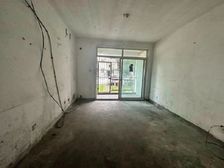 新商业配套成熟 可随意装修 临地铁388米南北通透 商品住宅