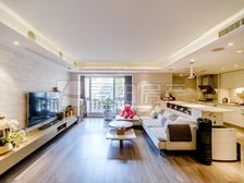 新风地暖,丽都商圈,南北三居,三年内装修,保养好,看房便捷