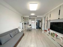 18号地铁口新装修一房丨设计巧妙丨业主诚意出售丨这套您必看丨
