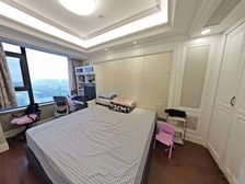 采光好,近地铁,精装修,业主诚售,价格可谈