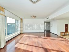 此房是满五年V1,双南北4房,户型方正,小区位置