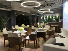 远大中心整层户型 面积可分割 定制精装 含物业票