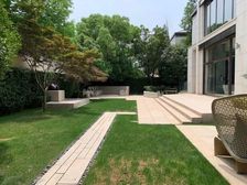 闵行华漕片区金臣别墅大独栋大花园南北通采光好布局好