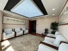 国贸万通中心680平动静分离 4元可谈带豪华大老板间