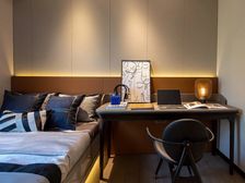 长郡双语,地铁口+近市府,115平三房两卫