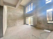 蓝湖郡对面 紫檀庄园大联排中户,单层面积100 预留电梯井