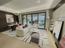 抄底员工房少量房现房 南大旁+精装房 自带2.6万方邻里中心