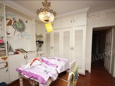 外国语 华星新村凤凰和润楼层 采光好 通透 超大双阳台 急售