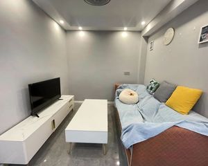 电梯双南两房 近漕宝路地铁站 双二梯队求知+田三 位置安静