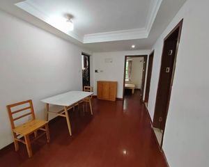 绿地金山名邸(公寓住宅) 有电梯 南北通透 精装修 低密宜居