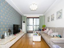 18号线地铁口 南北通飞机户型 大三房 景观楼层 精装修!