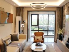 青云谱必看!出门地铁口!龙湖物业保障!春节优惠看房提前预约!