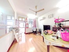 云南路地铁口,低楼层,南北格局采光好,拎包入住
