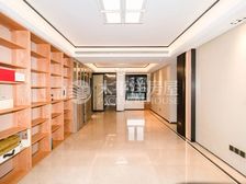 带产权子母车位,接受客户10个月首付,空关可提前交房