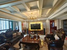 急售,世茂天城一线江景大平层,出门地铁口,两百万自住豪装