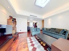 新上和风雅致四房 难得的户型 满五年 业主诚售 !