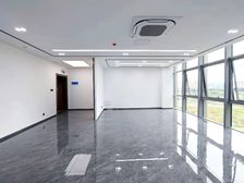 南城万象府旁润创中心119平写字楼!全新豪装2隔间!带上下水