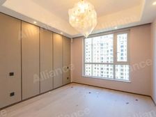 开发商精装 楼层适中,采光好,视野开阔,满二