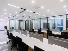 地铁口精装修现房,99-500平户型均可