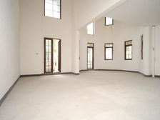 融创玫瑰园 5室2厅3卫 毛坯 1600万元 855平米