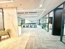 城南科技金融超甲大楼丨电梯口户型7隔间60工位金融岛银泰城!