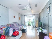 电梯景观楼层大三房,九號线台儿庄200米,有车位,看房方便