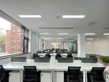 上地 西二旗上地科技大厦300平 精装带家具 可随时用房