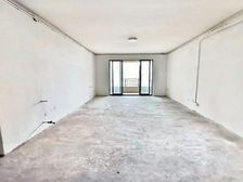 376万 中上楼层 可看一点江景 业主急售 价钱可谈 带车位