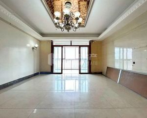 联泰品质小区 一线江景大四房 直降30万 楼下學校 商场急售