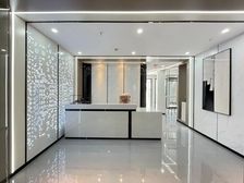 万达广场 全新装修地铁口四加一格局可百变随时看房