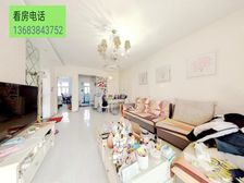 宝龙南北通透大两室,精装修,好采光,看房方便