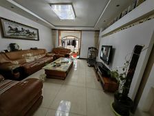 满五年 带电梯 大宁山庄精装修坡地洋房大三居 位置好