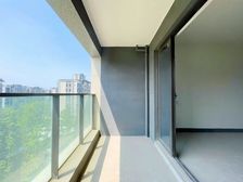 龙湖板式洋房!低与市场价50万!带车位!来电少十万!