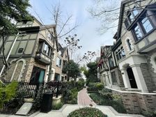 金牛国宾【英式联排别墅】有天有地带花园,紧邻千亩公园