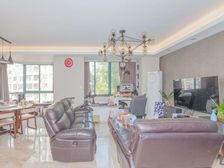 上大聚丰园 三房全朝南15丰翔路 业主装修 诚心出售