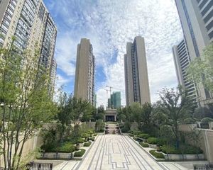保利熙悦!正对公园景观房!品质小区15线旁!精装修!次新小区