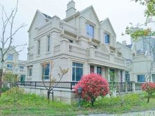 双轨交 锦秋17区 300平大别墅 下沉庭院 纯毛坯