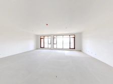 一线河景大平层!8米大开间!公园里!洋房别墅园区!