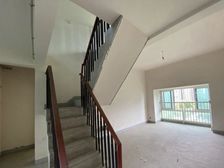 经纬城市绿洲三期 247平4居 南北向毛坯