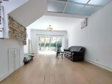 前排花园旁138平尖顶别墅|地铁100米|满五少税|双花园