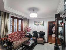 50万豪华装修,家具家电全送,俯瞰小区苏河景观,24待命