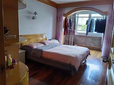 临近八一路 4楼 3房1厅1卫 东门中和小 低总价